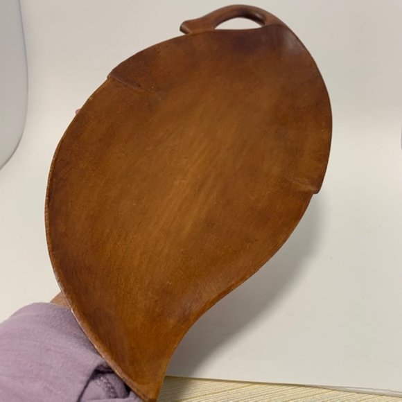 Wood Leaf Serving Snack Platter - Picture 2 of 4